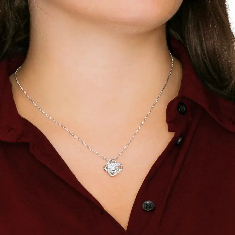 Heartfelt Love Knot Necklace for Mom